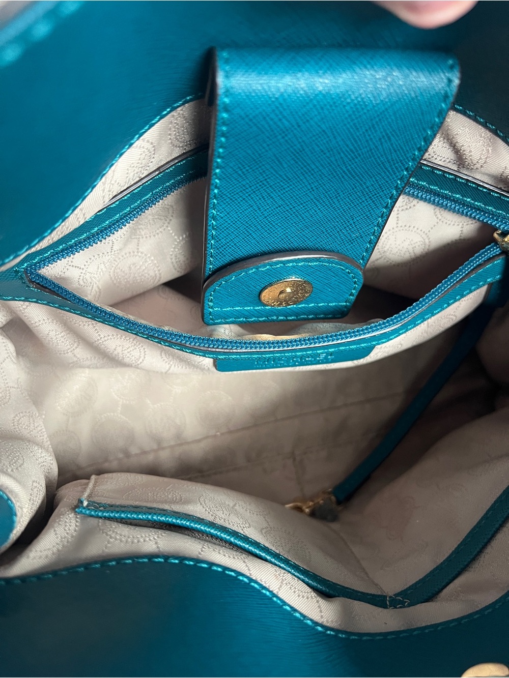 Michael Kors Teal handbag with Gold Hardware - Picture 7 of 7